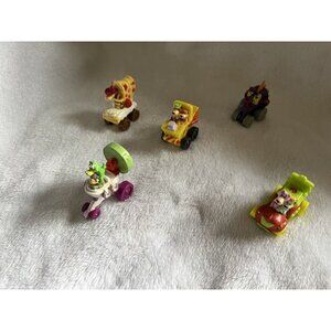 1990s Yogi Bear & BooBoo, Huckleberry Hound And Snagglepuss Car & more/5 total